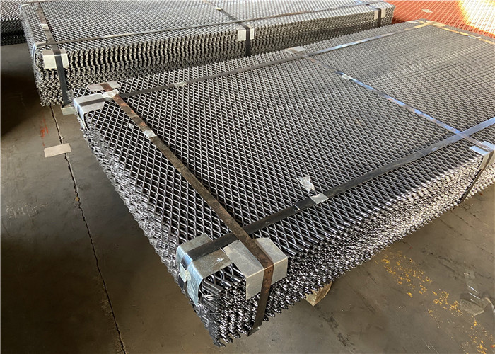 Low Carbon Steel Expanded Metal Mesh Galvanized For Building 1 * 2m 4.0mm