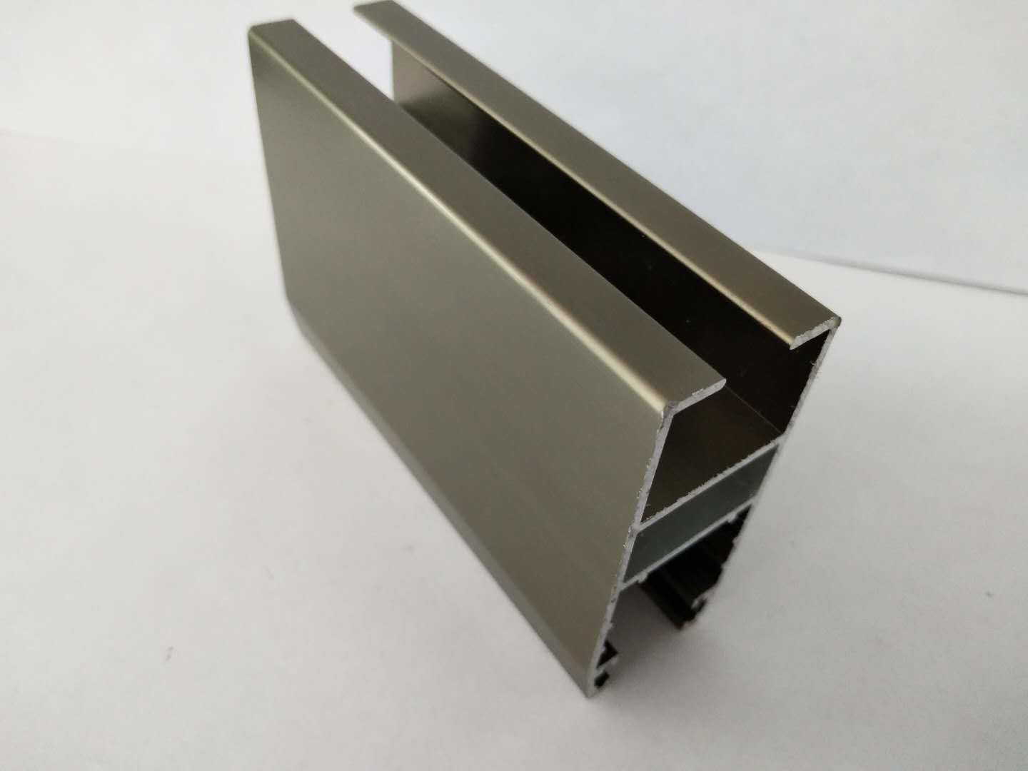 Electrolytic Coated Aluminum Alloy Profiles Bronze Flat Or Matte Customized