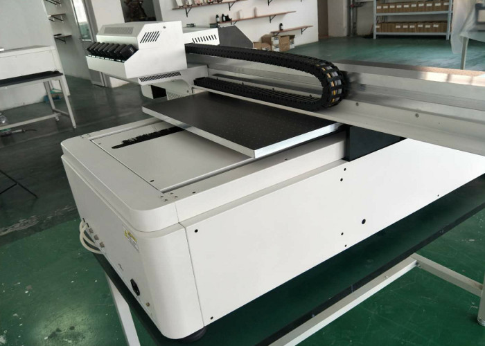 6090 UV Flatbed Inkjet Printing Machine For Mobile Phone Case / Tile / Glass