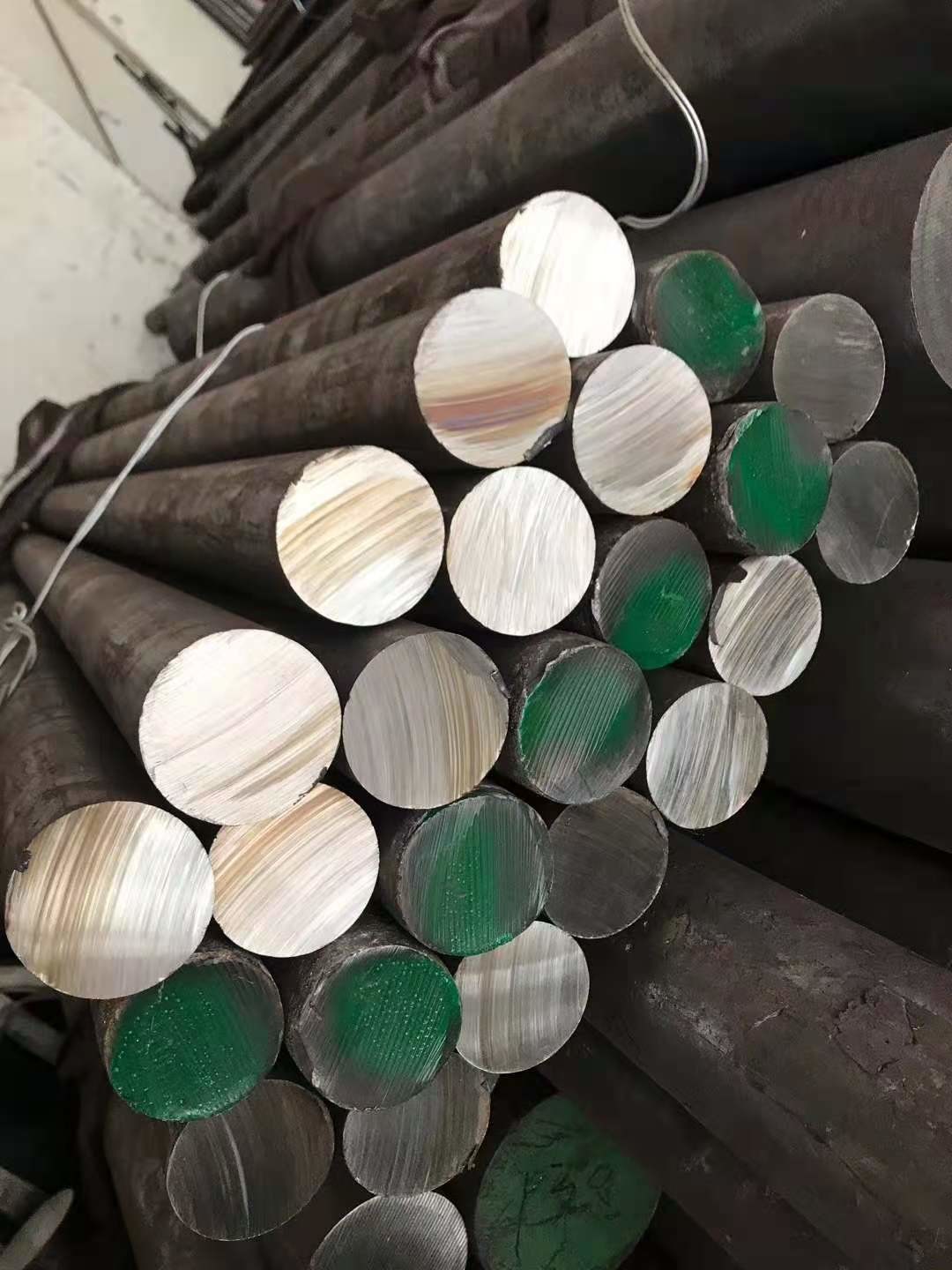 AISI 329 Size 4,5" Length Stainless Steel Solid Round Bar