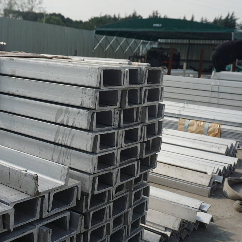 6m Length Vibration Stainless Steel U Channel Customized Designed CR HR