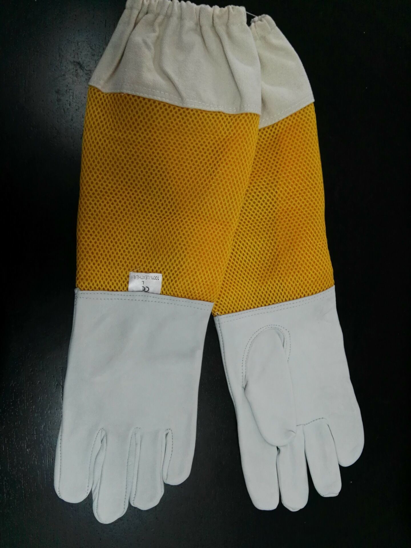 L - XL White Sheepskin Beekeeping Gloves With Yellow Soft Ventilated Sleeve