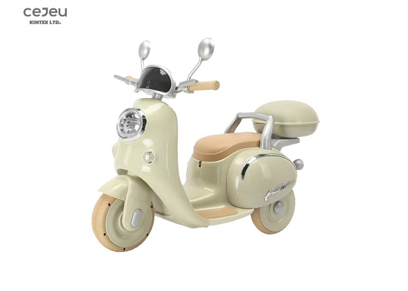 Ride-on Yellow Colour Recommended for Children +3 Years with Wheels and Carrying Handle
