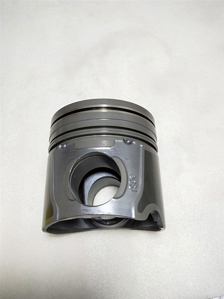 Cummins ISDE Diesel Engine Pistons Kit