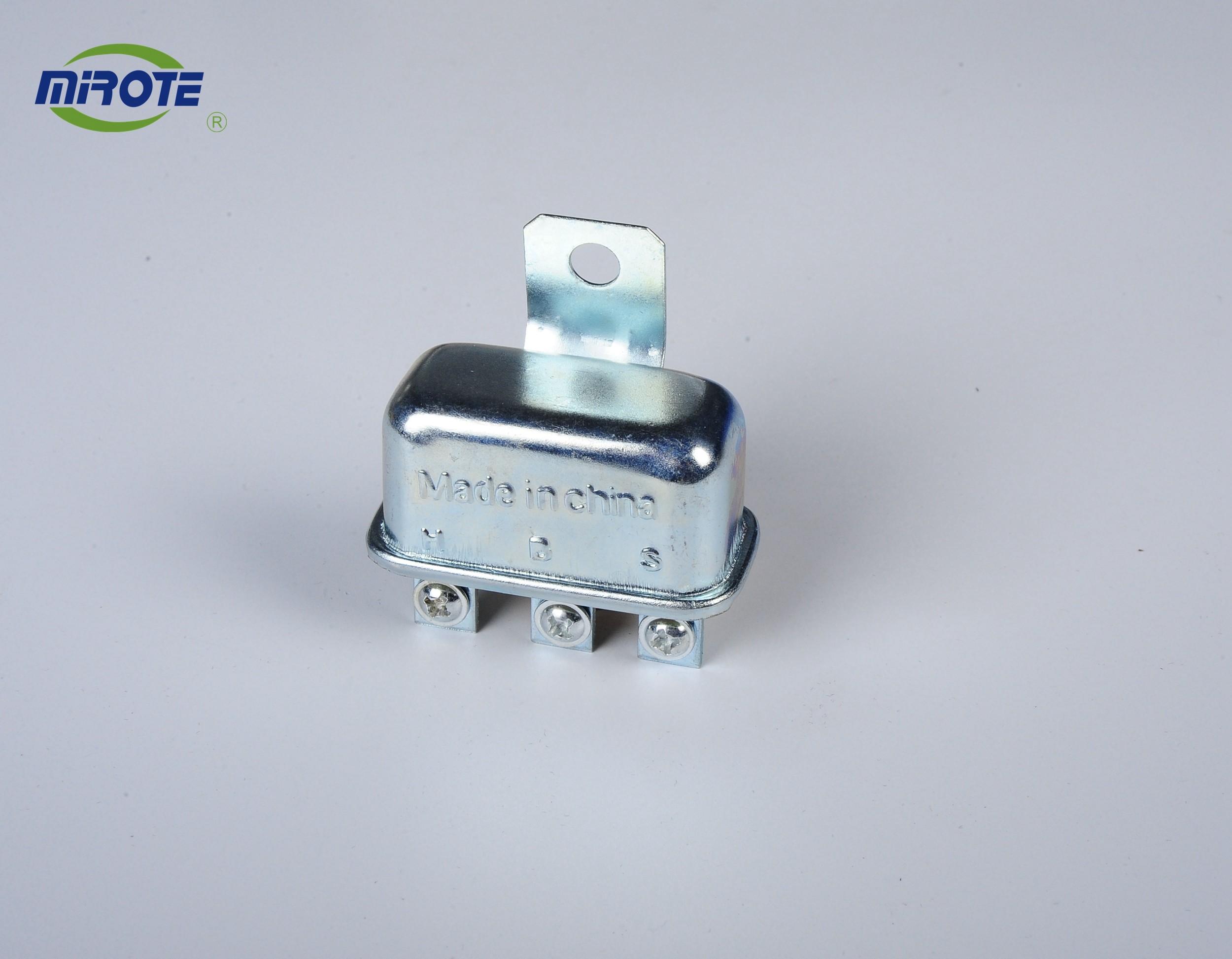 058800 0342 Auto Parts Ford Cars 6 Volt Horn Relay With Silver Metal Cover 86530-22010 pure copper wire