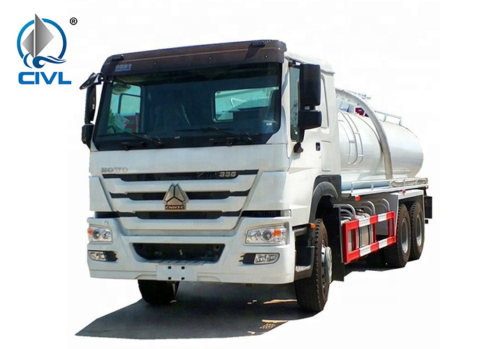 12m3/14 Cubic Meter Sewage / Waste / Manure Suck Truck / Vacuum Tanker / Italy Pump