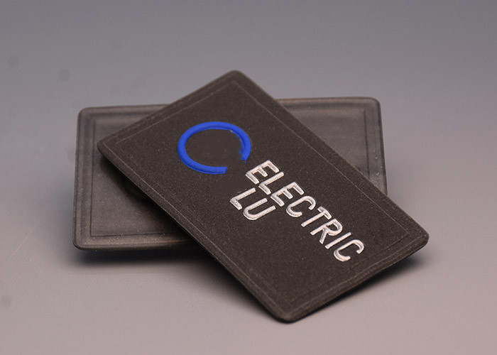 Custom 3M Reflective Embossed Raised Logo Heat Transfer Labels For Apparel