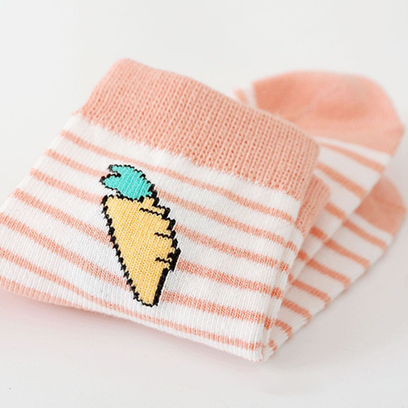 Cartoon Printed Picture Socks , Anti Snagging Cotton Non Slip Socks