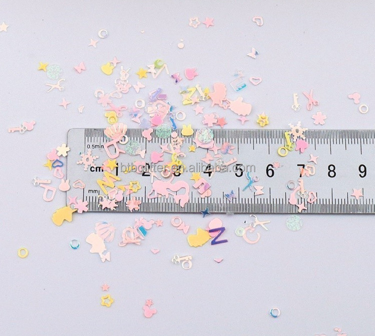 Fashionable Scissors Shell Key Hollow Four Corners Glitter Shaped Mixes Nail Art Nail Polish Nail Gel Decoration for Dog