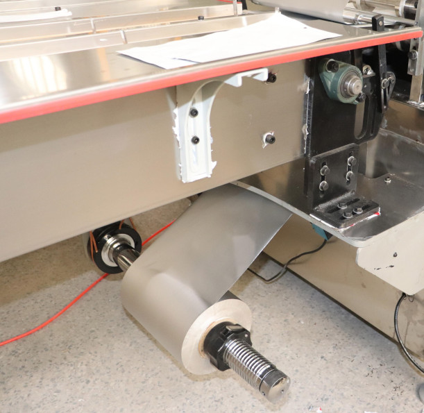 Heat Shrink Wrapping Machine 6KW Shrink Tunnel Packing Machine Bottle Wrapper