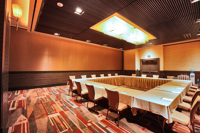 Aluminum Decorative Perforated Wood Panels Composite Suspended Ceiling Panel