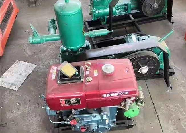 Triplex Single Acting Drilling Mud Pump Horizontal Type Lightweight Simple Operation