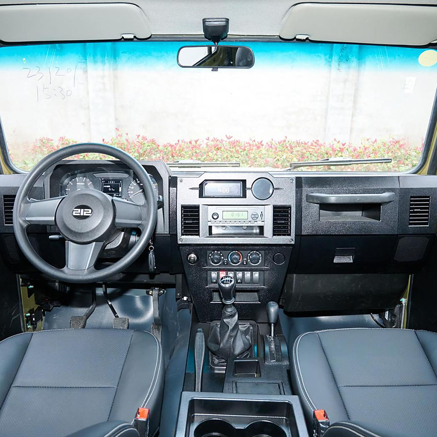 Hybrid 4WD Manual SUV with ABS Afable 2.4T Hybrid 212 Baw Petrol/Electric Off-Road Car