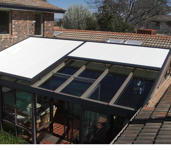 Aluminum Waterproof Retractable Skylight Shade Sunroom Roof Awning