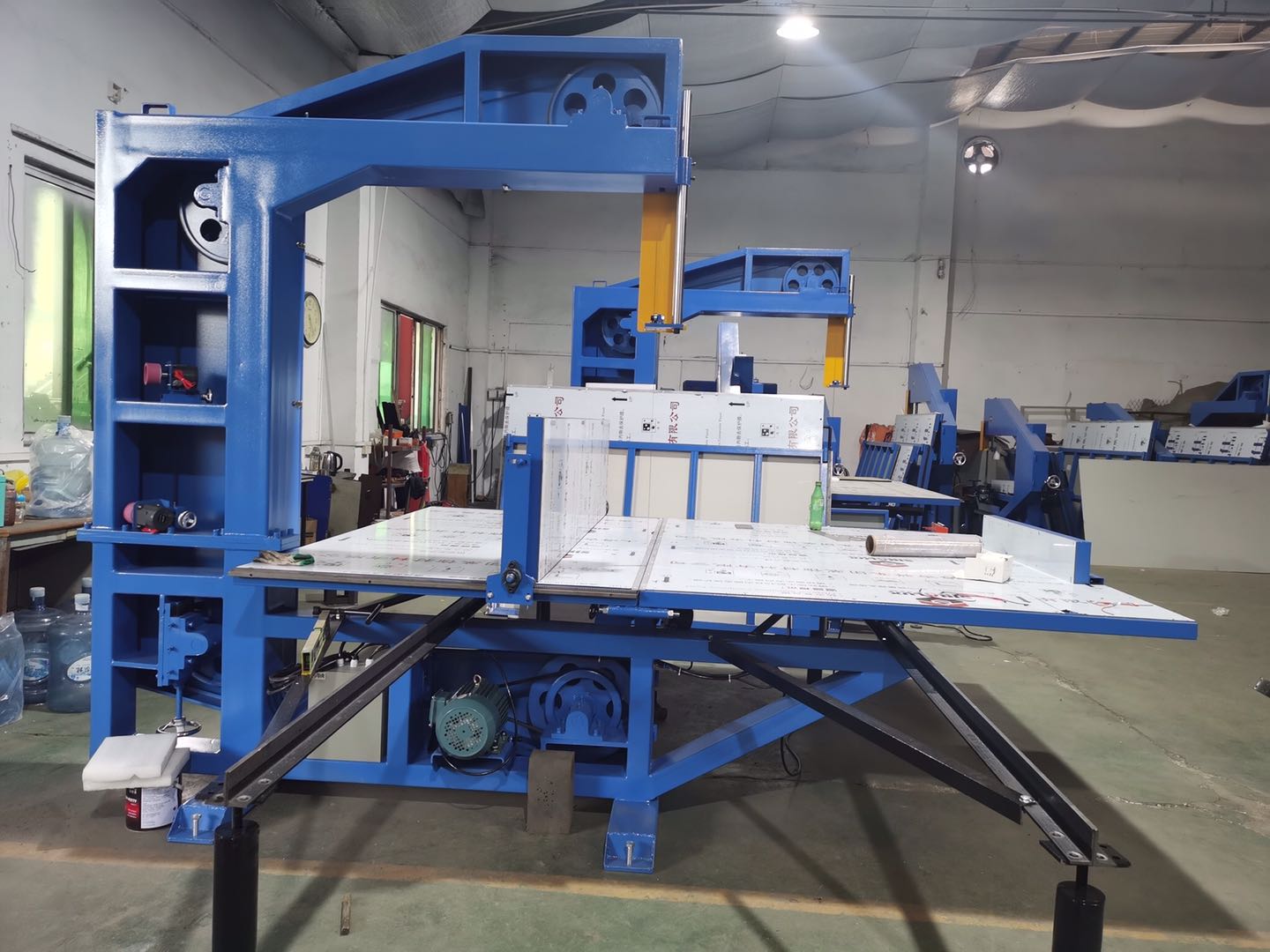 450mm Manual Kitchen Sponge Vertical Cutting Slitting Machine for Accurate Cutting