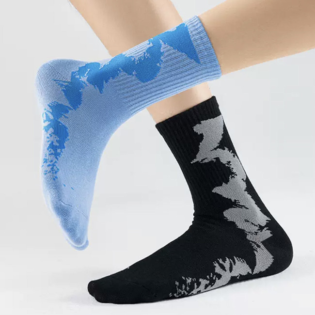 Unisex Colorful Breathable Custom Men Socks Anti Bacterial Cotton Crew Socks