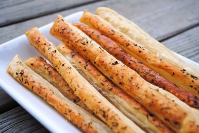 Long Strip High Yield Puff Pastry Production Line Bread Stick Machine
