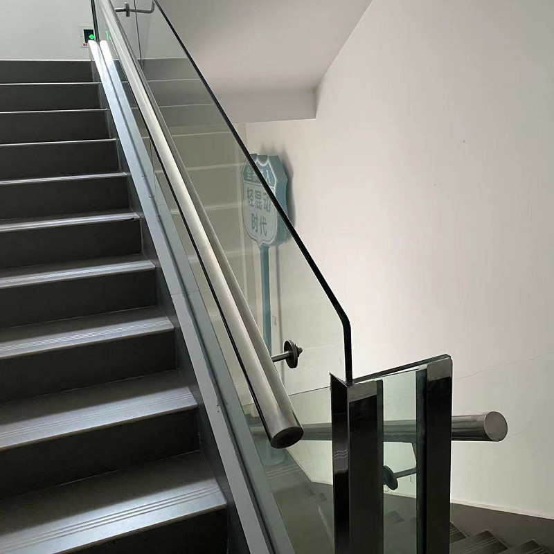 High Speed Rail Stair Hand Railings With Powder Coated Finish And 25x21x1.2mm