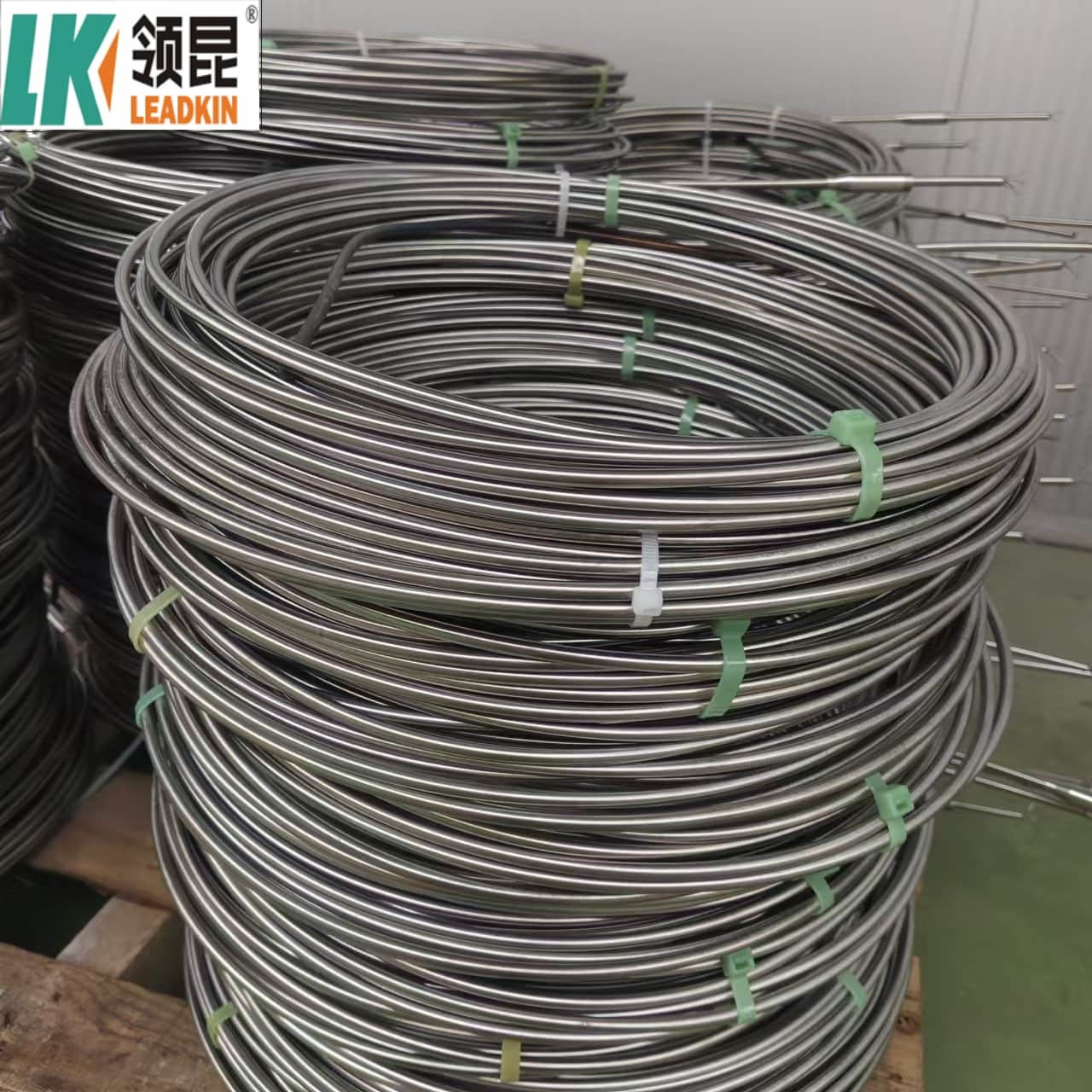 Inconel600/0Cr18Ni10Ti/SS304S/SS316L/SS310/SS316/GH3030/GH3039/GH747 Sheath Mi Heating Cable 0.5-12.7mm