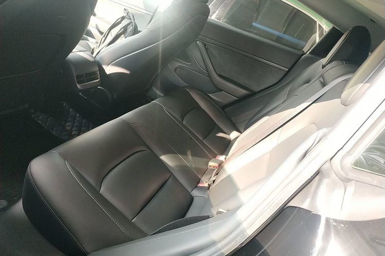 Chinese New Energy Vehicle High Speed 4 Wheel Electric Car New Car