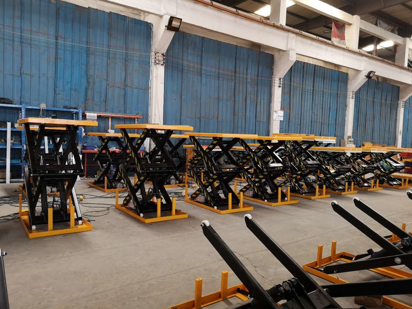350kg Hydraulic Electric Mobile Double Scissor Lift Table Cart 70" Max Height