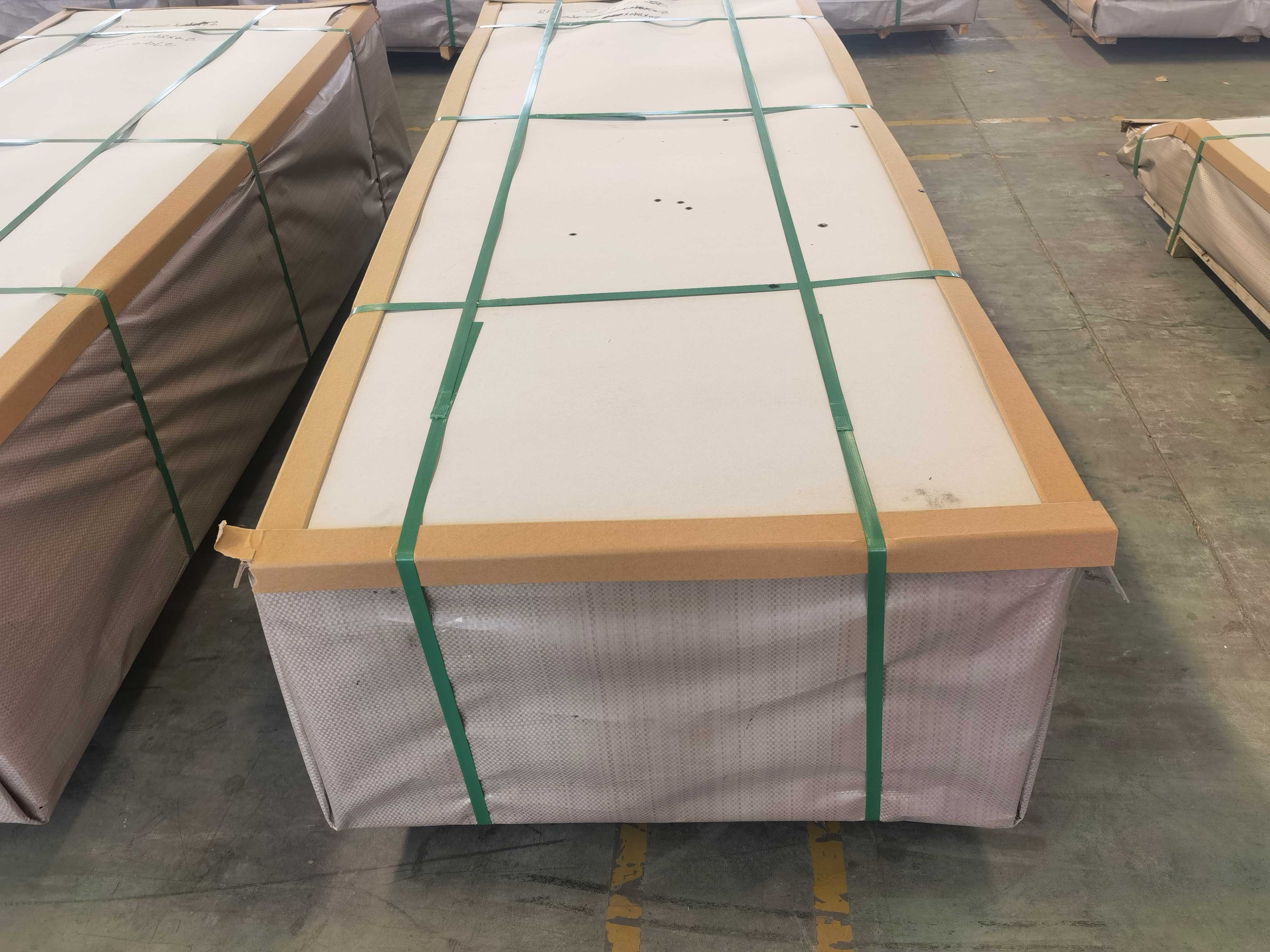 package-img