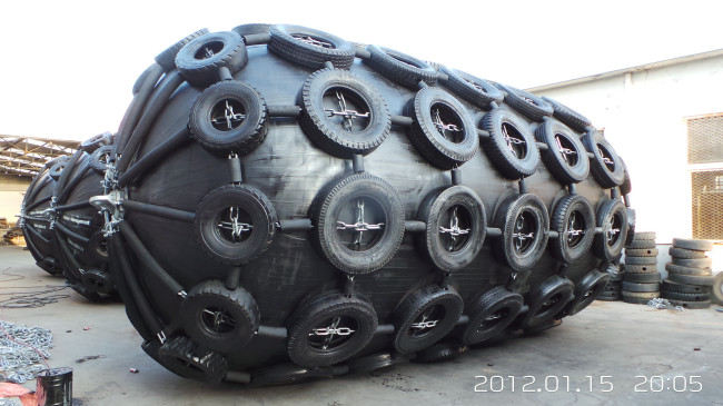 Pneumatic Yokohama Marine Fenders