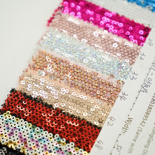 Reflective Decorate 440GSM Sequins Fabric Various Custom Colours