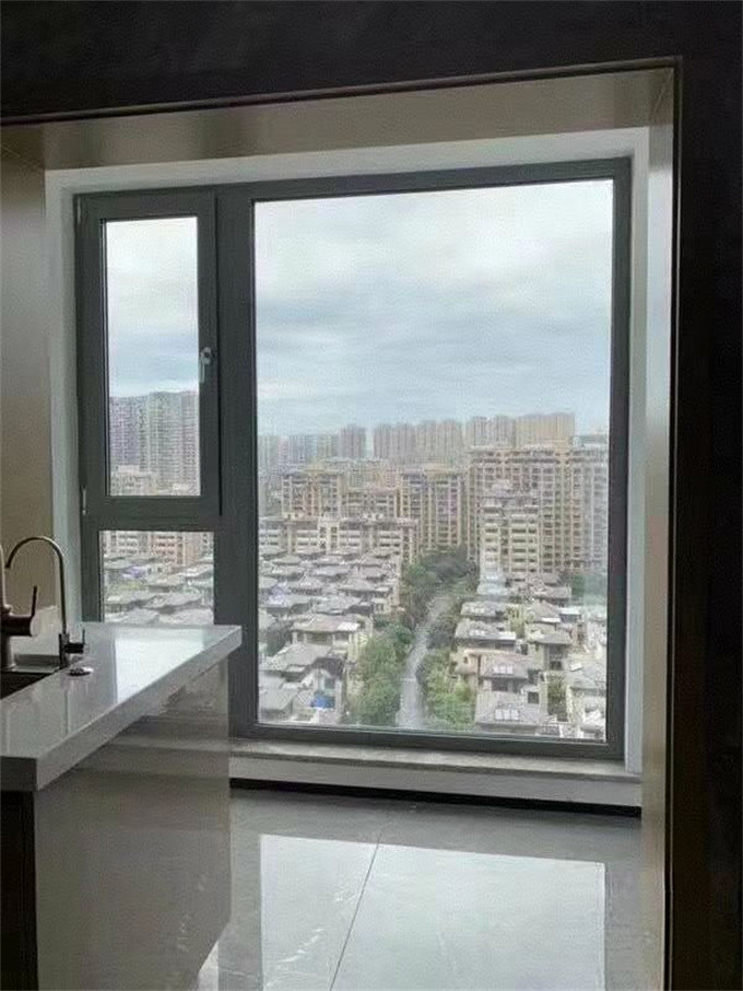 Modern Style SKATE Waterproof Black Alloy Aluminium Double Glazed Casement Windows