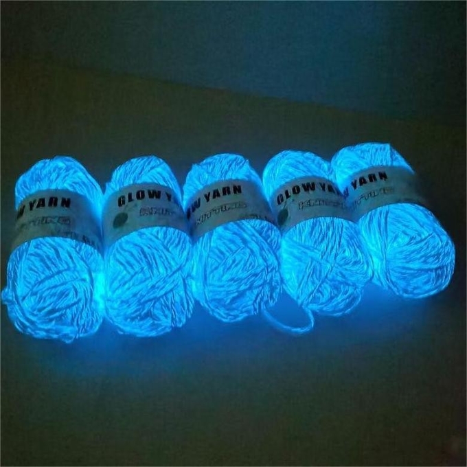 900D 5000m Glow In The Dark Acrylic Yarn Luminous Sewing Thread