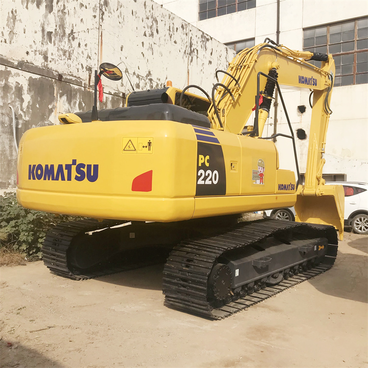 Japan Made Komatsu PC220-8 Excavator 22 Ton with 1 m3 Bucket Capacity in Good Condition