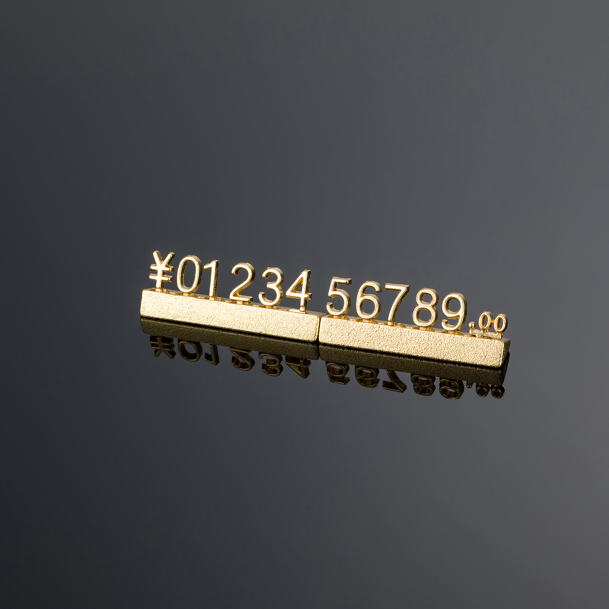 Customizable Gold Metal Price Displays For Jewelry Watches And Luxury Goods