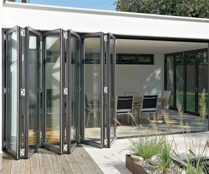 Workshop Heat Insulation K Value ≤2.1 Thermal Break Black Aluminium Alloy Bi-Fold Doors