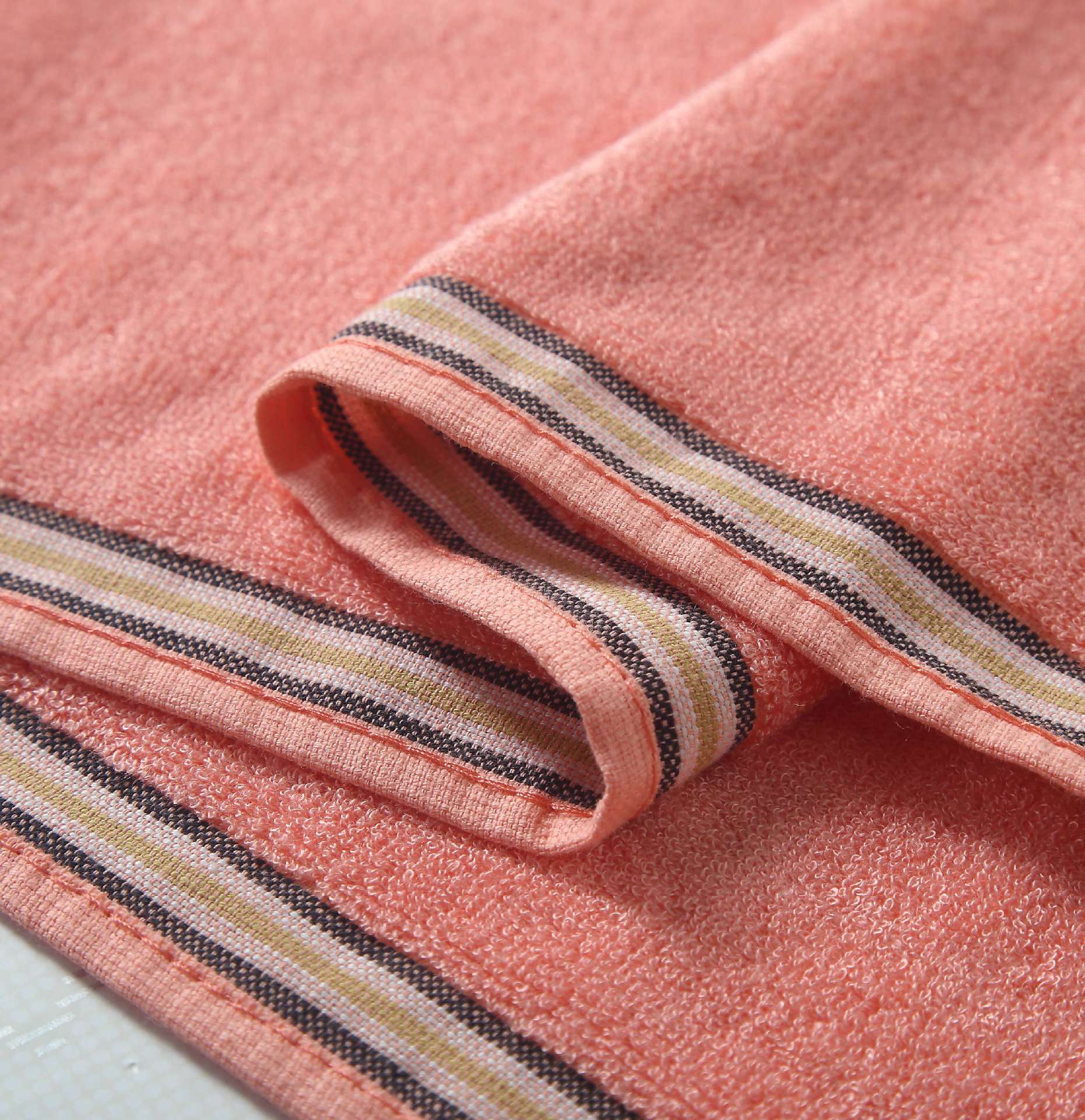 Fashionable Bamboo Fiber Facial Cleansing Towel for High Absorption