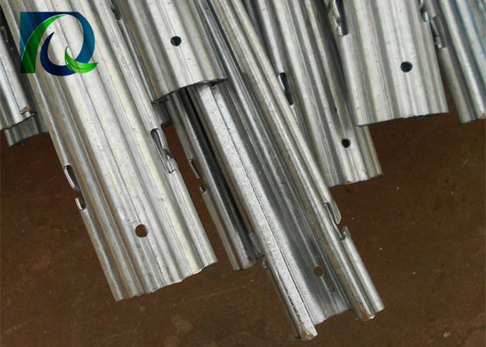 C Type Metal Vineyard Trellis Posts 275G/M2 Hot Galvanized Easy Set - Up