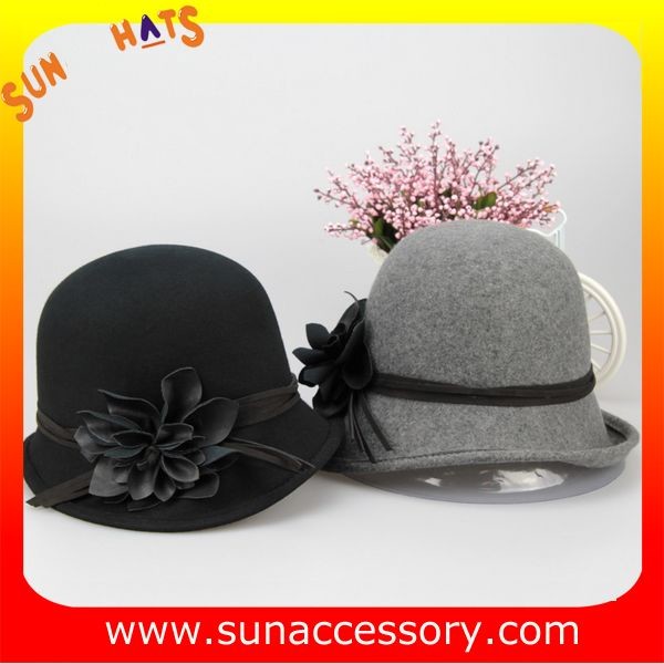 Hot sale Fashion 100% Australia wool felt ladies hats ,Red cloche hats with adjustable band