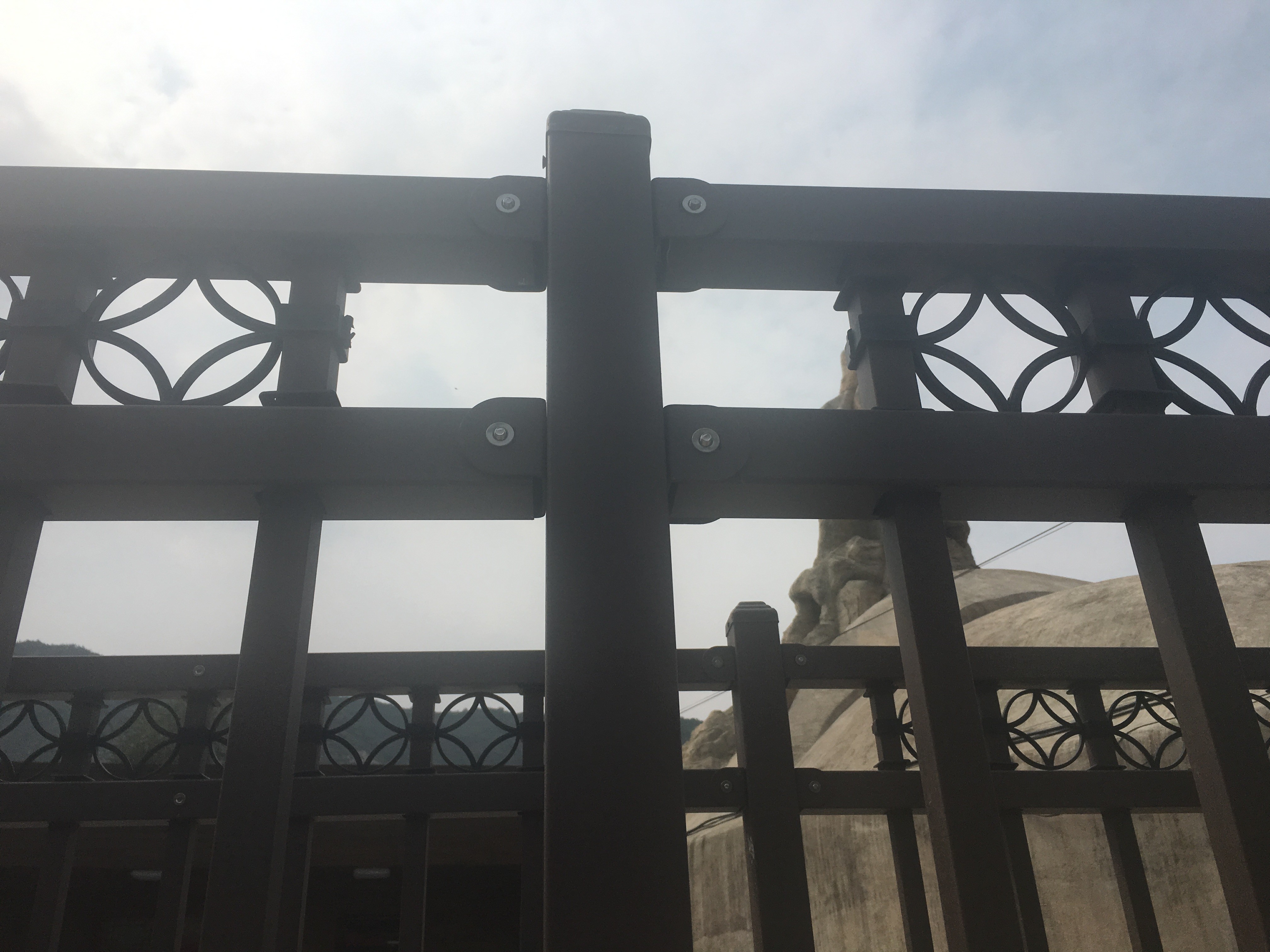Boundary protection welded galvanized steel temporary picket fence tubular fencing
