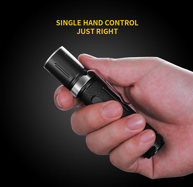 1000Lm High Power Rechargeable Tactical LED Flashlight IP68 Cree LED