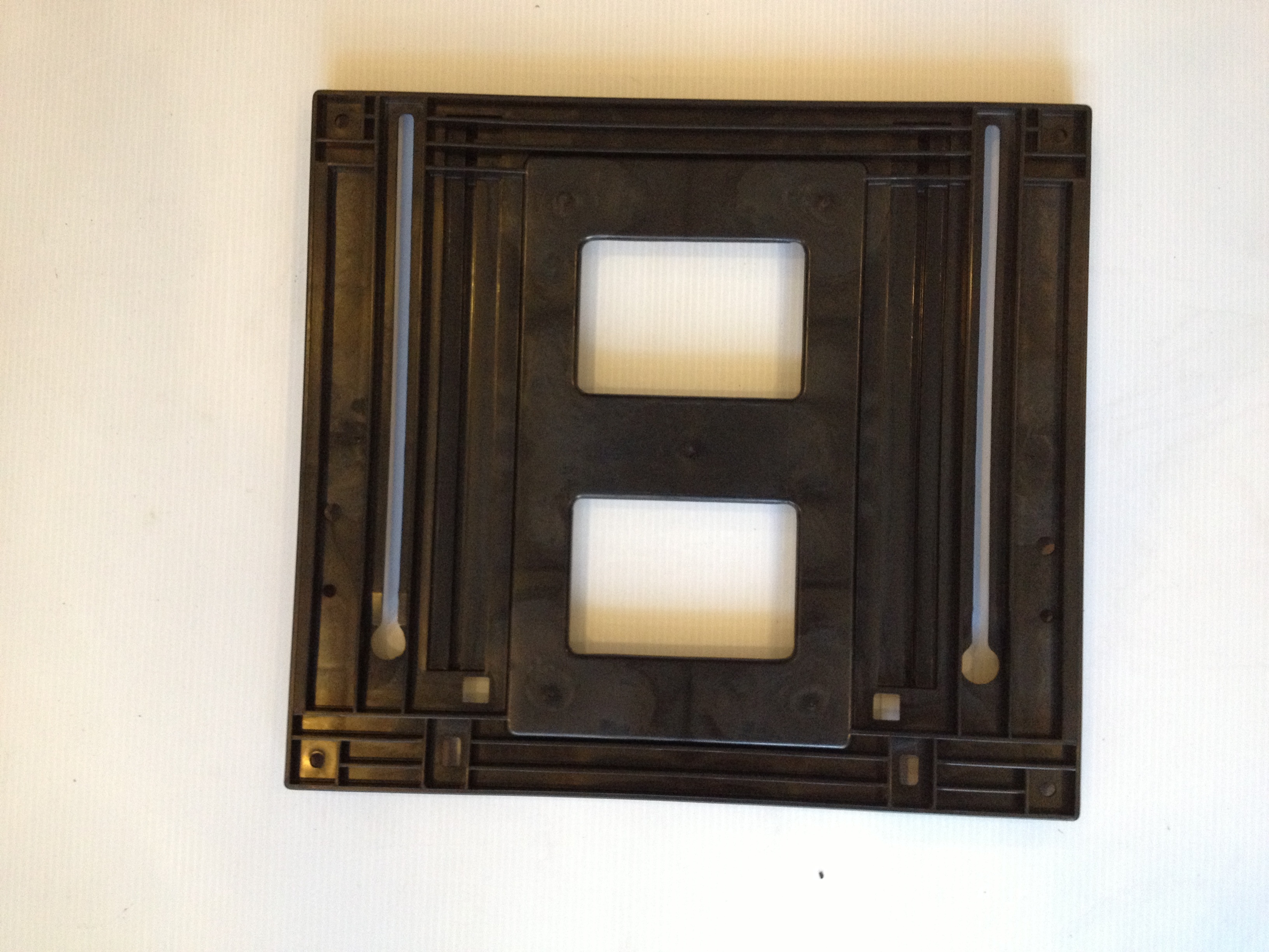 ISO9001 50pcs Plates Plastic Base ESD Magazine Rack