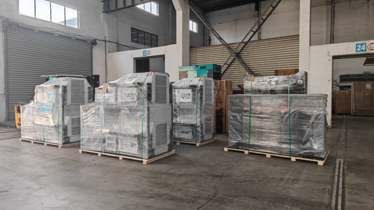 Truck or Trailer Underslung Genset Diesel Generator for Reefer Container 460/230V Rated Voltage 60 Hz Frequency