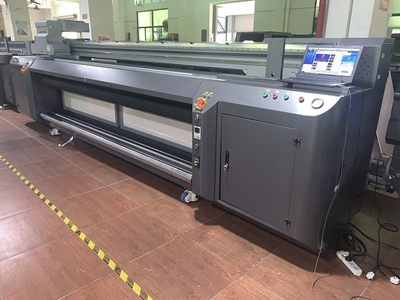 Ricoh Gen5i Head UV Roll To Roll Printer , 3.2m Hybrid UV Printer