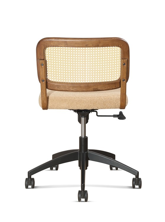 83 Cm Rattan Office Mid Back Manager Chair On Wheels 0.121CBM Multifunction