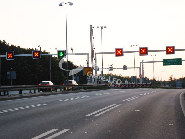 600*600mm Toll Station Stop And Go Led Traffic Light Blinker with Product Size 400*400