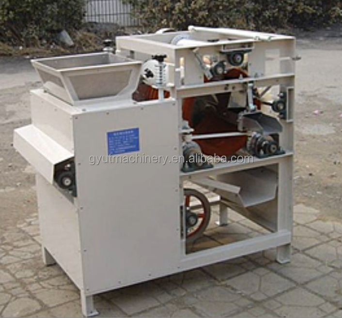 Discount Semi Automatic Cashew Nut Peeling Machine in Silver with 1000X800X770mm Size