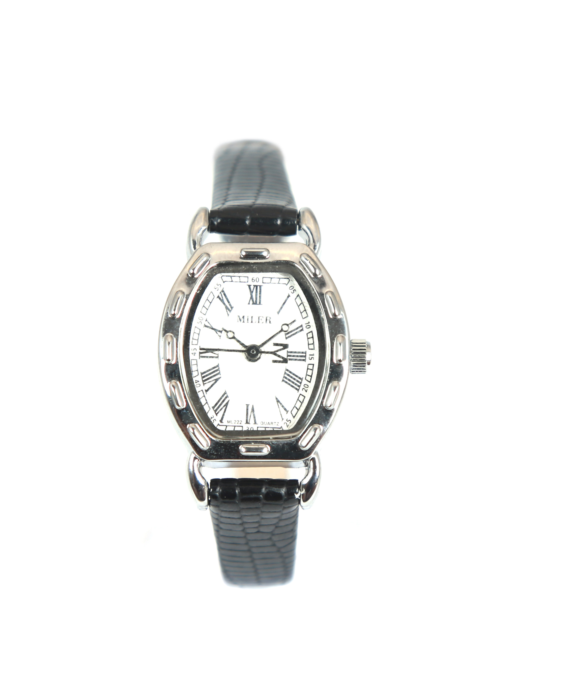 Modern comfortable Leather Band Quartz Watch Engraved Logo Case Back