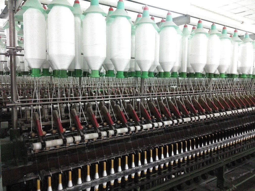 Ne 40S/3 Ring Spun Dope Dyed Polyester Yarn Made With Sinopec Staple Fiber