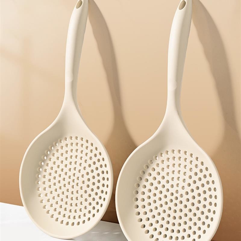 Silicone Strainer Scoop Colander Slotted Pasta Spoon Heat Resistant 600 °F Slotted Ladle Spoons For Kitchen Cooking Tool