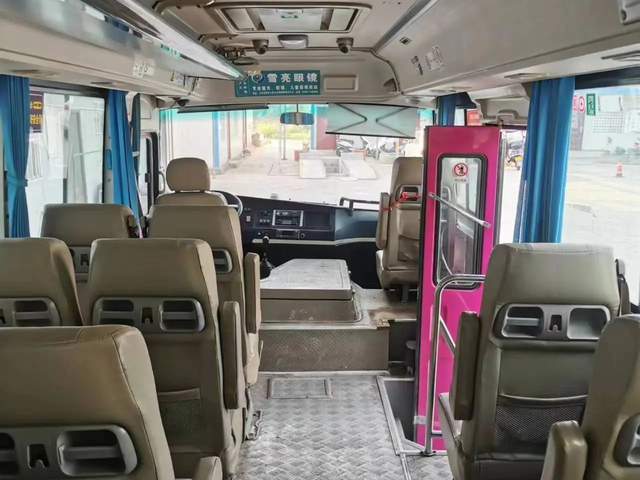 Used Shuttle Vans Front Engine 19 Seats Folding Door Sliding Windows RHD/LHD Isuzu Engine 2nd Hand JMC Bus JMV6609