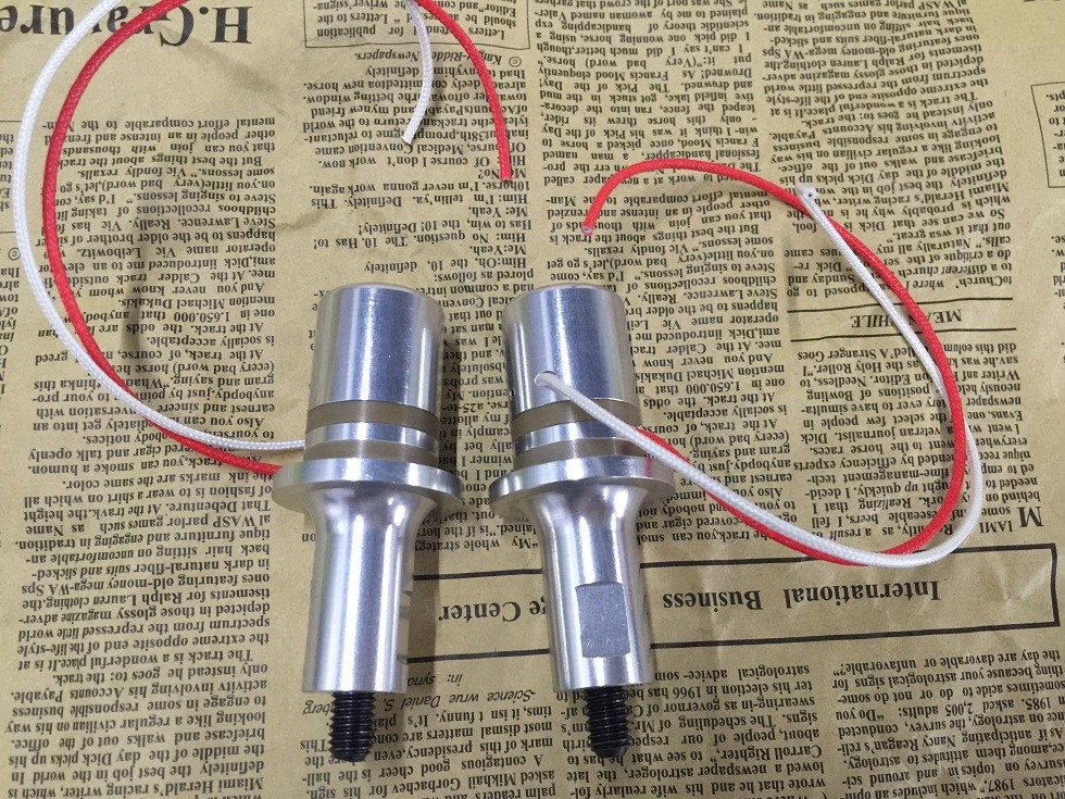 300-900W Integrated ultrasonic sensor transducer with M8*1.25 Joint Bolt