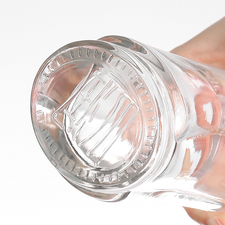 Base Material Super Flint Glass Custom 250ml 500ml 750ml Brandy Bottle With Cap